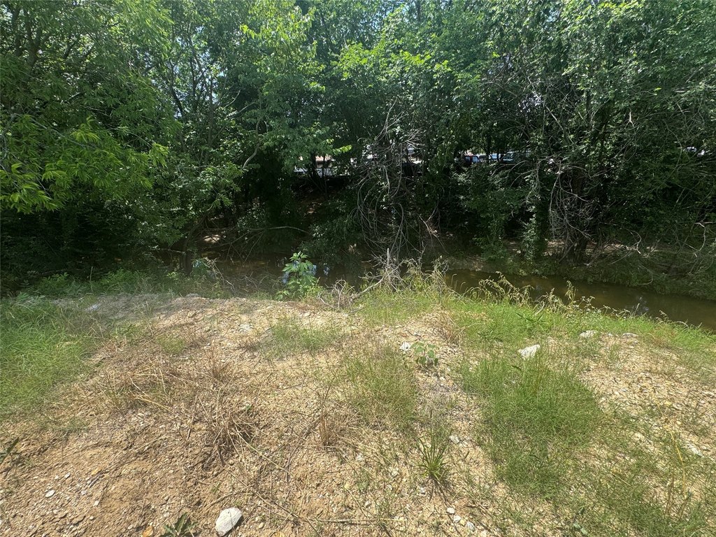 Picture 4