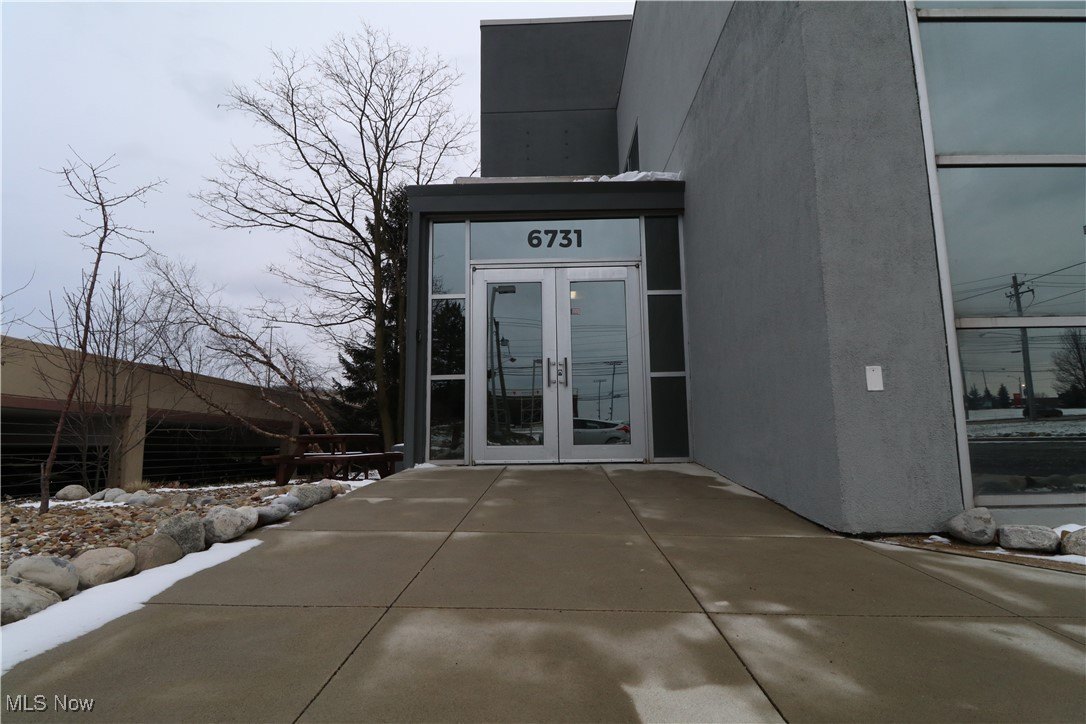 Versatile Commercial Space in Parma