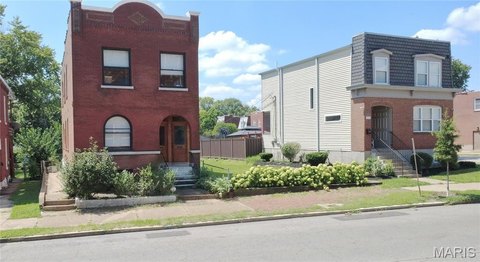 LAND - St Louis, MO