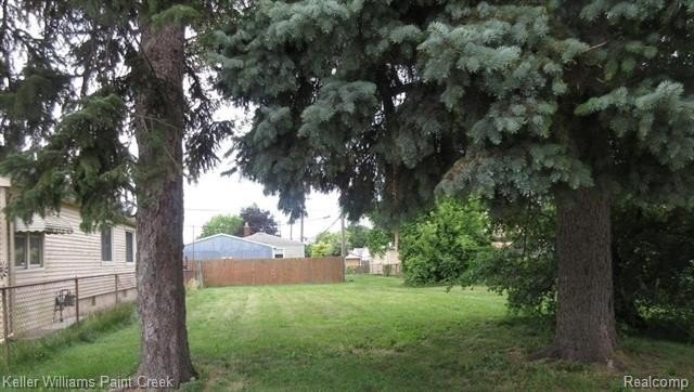 Residential Lot in Ecorse, MI
