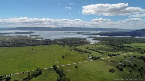 Scenic Land Near Sardis Lake