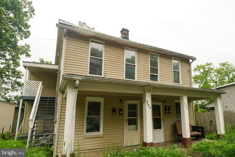 Cumberland Fourplex: Investor Special