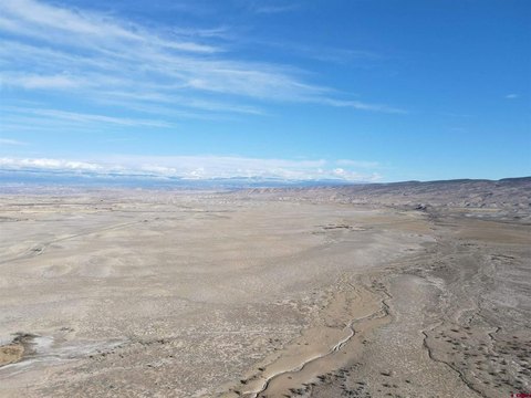 Colorado Land Bordering BLM