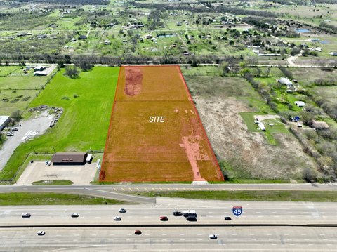 Unimproved Commercial Land Off I-45