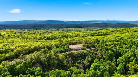 Marlboro, NY Mountaintop Estate Land