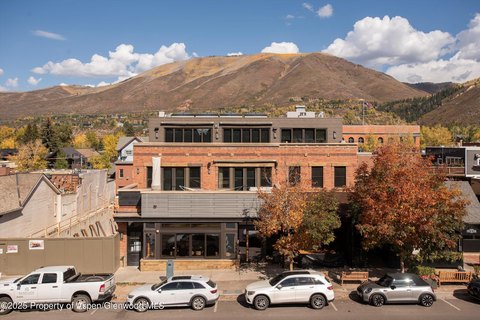 Aspen Commercial Income Property