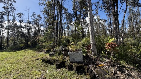 3-Acre Off-Grid Paradise