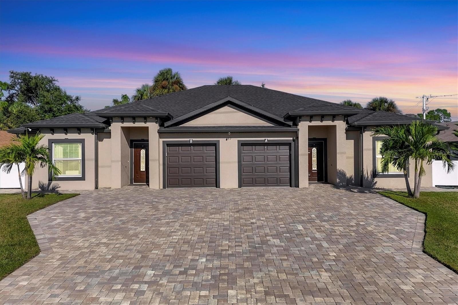 Newer Duplex in Rotonda West