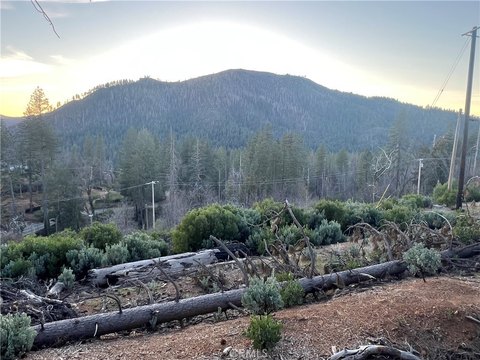 Cobb, CA Mountain View Lot