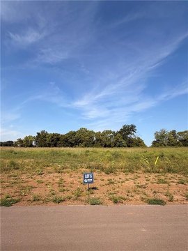 Land, Raymore, MO
