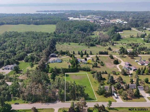 Lots/Land - Harbor Springs, MI