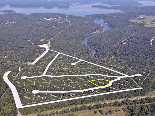 Land Near Lake Tenkiller