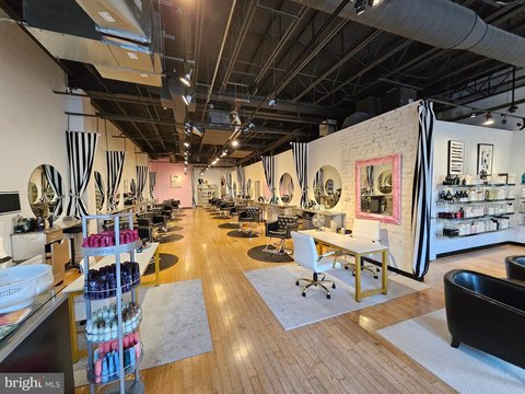 Bethlehem Salon Suites For Lease