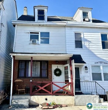 Easton Multi-Family Home For Sale