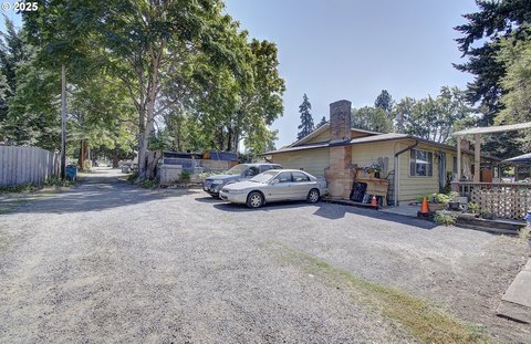 Vancouver Duplex: Investment Opportunity