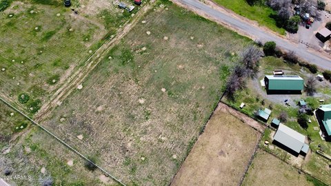 Land in Sunflower, Arizona