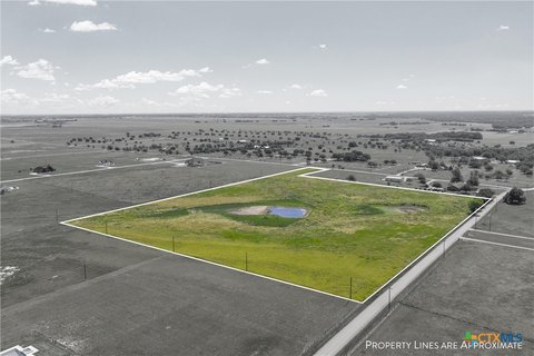 18 Acres in Willow Moon Ranch