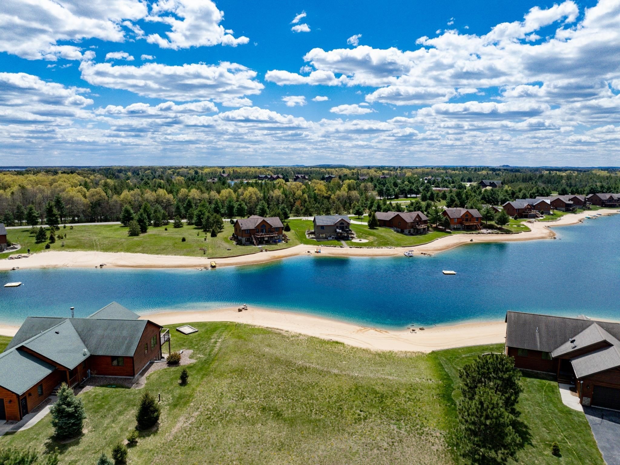 Castaway Lake Waterfront Acreage