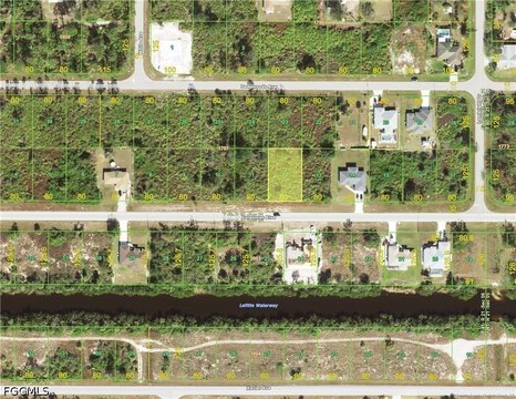 LAND - Port Charlotte, FL
