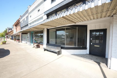 Highway 67 Storefront