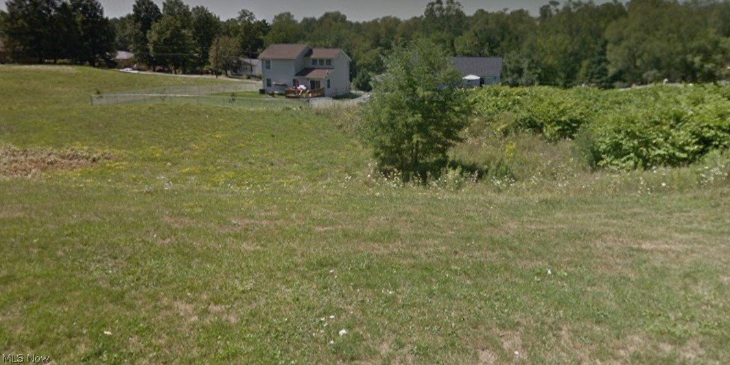 Land Near Schools and Parks