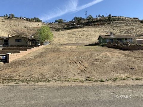 LAND - Wofford Heights, CA