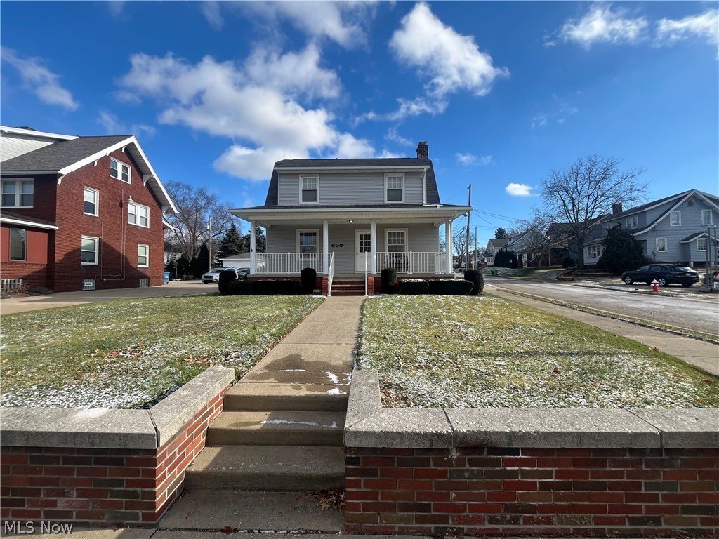 Mixed-Use Property in North Canton