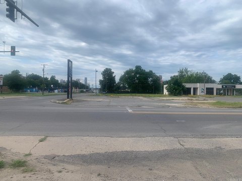 Commercial Land in High Traffic Area