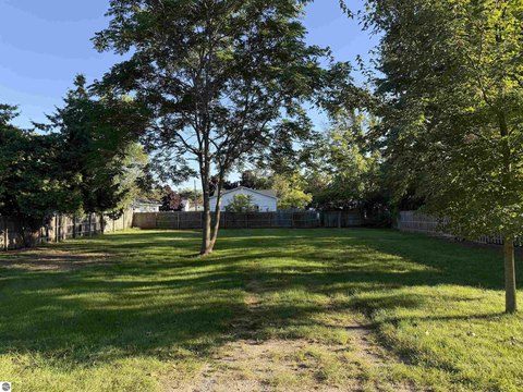 Charlevoix Vacant Lot For Sale