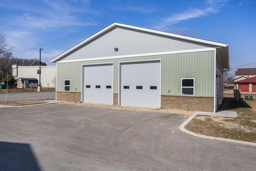 Versatile Commercial Condo in Windsor