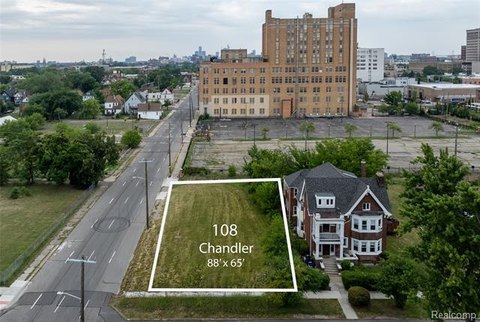 LAND - Detroit, MI