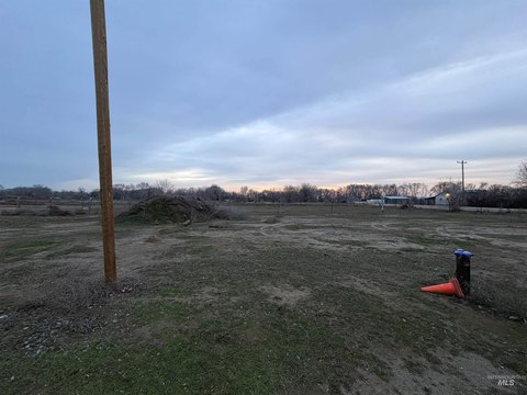 Parma, ID Acreage Lot