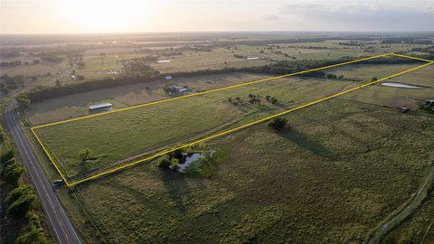 Cross-Fenced Agricultural Land Tract
