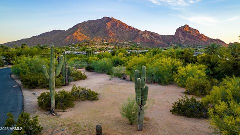 Land, Paradise Valley, AZ