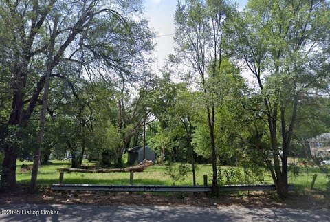 LAND - Louisville, KY