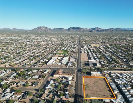 Prime Commercial Land Opportunity