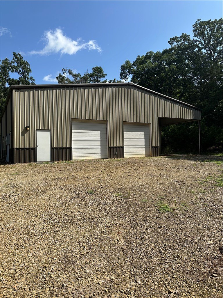 Lakeview Acreage with Insulated Metal Shop