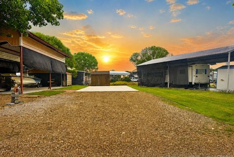 Waterfront-Lake View Residential Lot