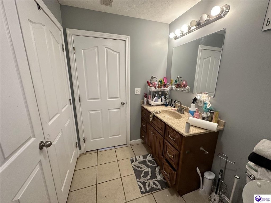 Picture 28