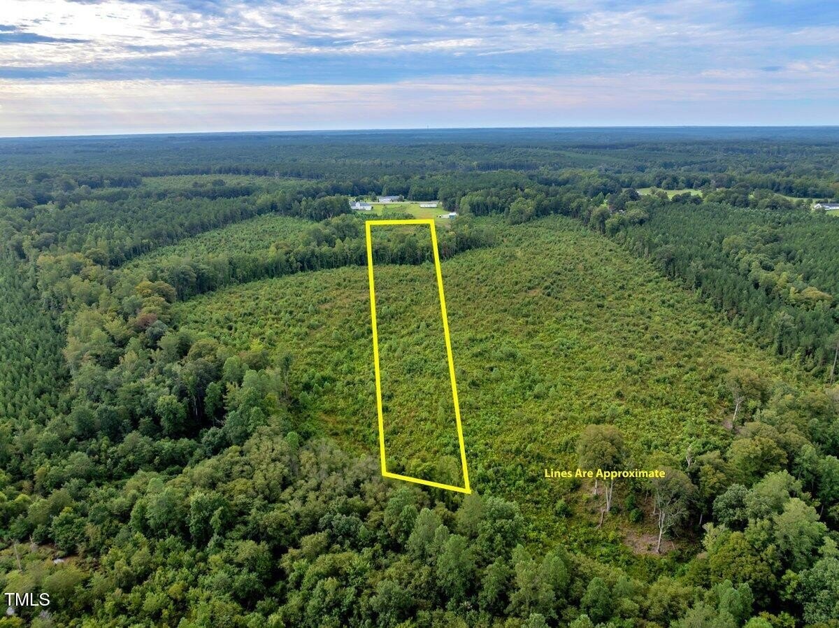 Warrenton Land: Private Residential Opportunity
