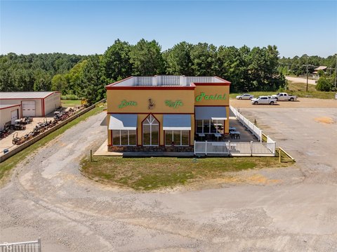 Freestanding Restaurant Building with Drive-Through