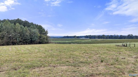 Land, Centre, AL