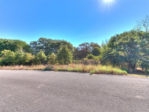 Land, Newalla, OK