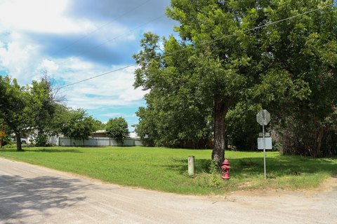 San Saba 0.25-Acre Lot