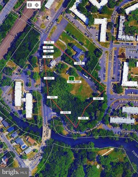 LAND - BENSALEM, PA