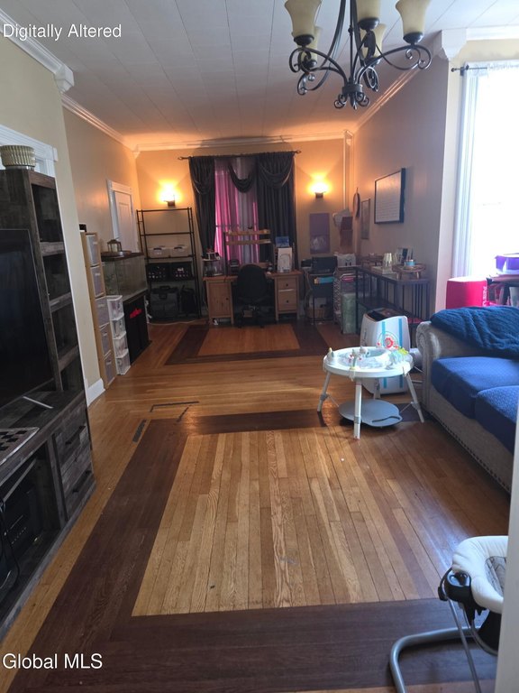 Picture 19