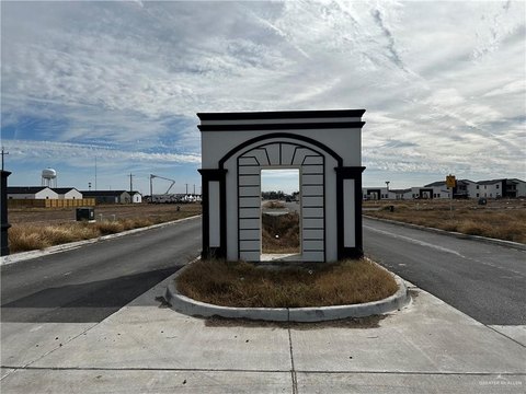 Residential Land Near Expressway