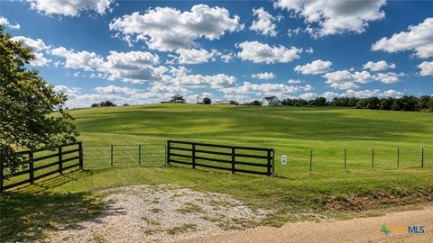 Land, Cameron, TX