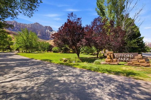 LAND - Springdale, UT