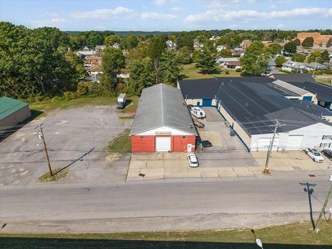 Versatile Industrial Warehouse Near I-80